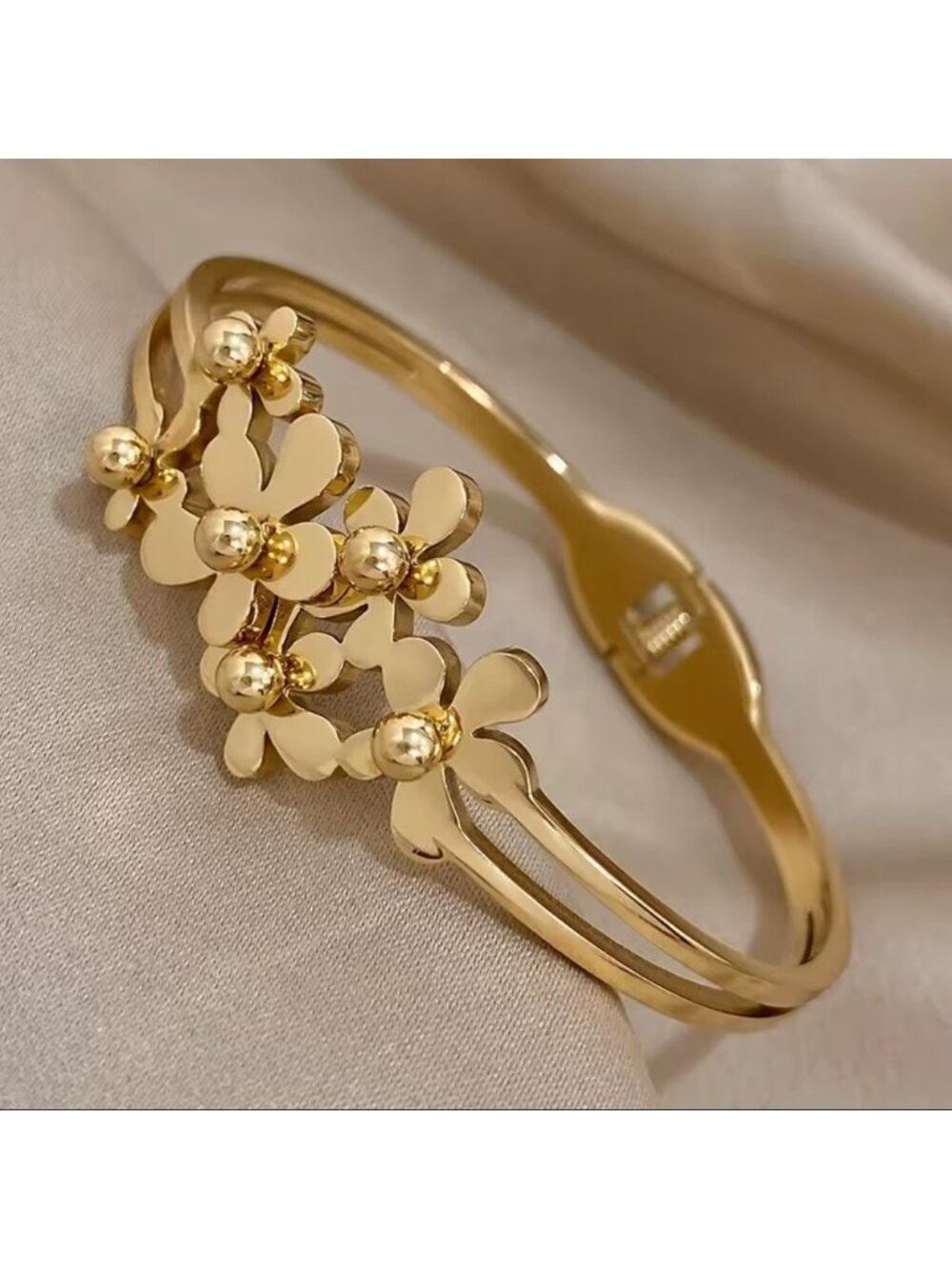 Classic Gold Floral Bangle Bracelet - Picture 5 of 6